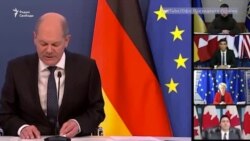 Зеленский предложил России вывести войска Зеленский предложил России вывести войска