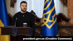 Президент України Володимир Зеленський під час виступу на засіданні Пленуму Верховного суду України у День працівників суду. Київ, 15 грудня 2022 року