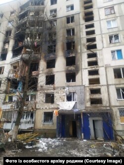 Будинок Кос’янових після обстрілу. Фото із особистого архіву родини