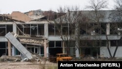 Будинок культури на 600 місць села Посад-Покровське після російських обстрілів. Грудень, 2022 року