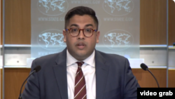 «Якщо Китай зупинить підтримку Росії, їй буде важко продовжувати війну проти України», – заявив заступник речника Держдепартаменту США Ведант Патель