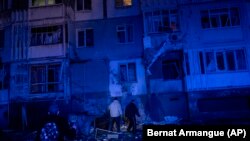 За даними міської влади, через обстріл напередодні постраждали приватні та багатоповерхові будинки