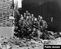 ქიმიური იერიშის მოლოდინში