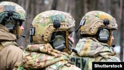 У СБУ наголосили, що навчання проходитимуть в умовах максимально наближених до реальних, зокрема, використовуватимуть бойову вогнепальну зброю, військову техніку та радіотехнічні засоби