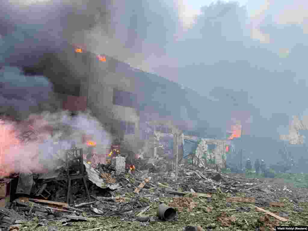 Також було пошкоджено 13 приватних обійсть, як повідомив міський голова Харкова Ігор Терехов