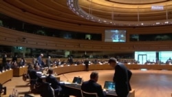 Мир отказывается от российской нефти Мир отказывается от российской нефти