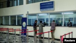 Detalj sa jednog od graničnih punkotva u Gikumbiju, Ruanda, 2022.