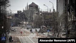 Президент України Володимир Зеленський заявив про неможливість військового розблокування Маріуполя на Донеччині