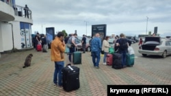 На площі біля залізничного вокзалу Батумі