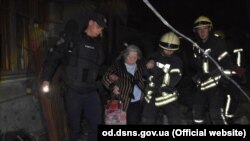 Серед постраждалих – 83-річна жінка, чиє помешкання повністю зруйноване, та чоловік, який від госпіталізації відмовився