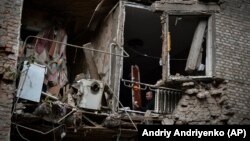 Последствия ракетного удара, Украина, октябрь 2022 года