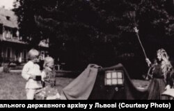 У маєтку Шептицьких любили дитячий театр