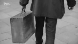 Как власти преследуют "Мемориал"  Как власти преследуют "Мемориал"