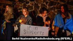 Акція протесту Stop terror, під час якої люди вимагали припинити продаж Росії дронів-камікадзе Shahed-136 іранського виробництва. Київ, 17 жовтня