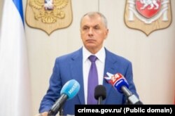 Владимир Константинов