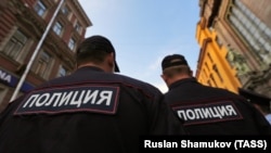 Полицейские (иллюстративное фото)