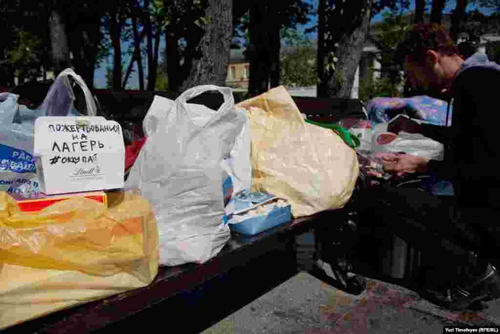 17 мая, еда есть, пожертвования принимаются. Основная "движуха" будет вечером.