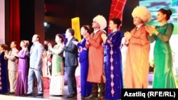 თურქმენი მსახიობები