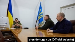 Нарад пройшла за участі голови Офісу президента Андрія Єрмака, прем’єр-міністра Дениса Шмигаля, членів уряду, головнокомандувача Збройних сил Валерія Залужного, керівництва силових відомств і РНБО