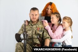 Сергей с семьей