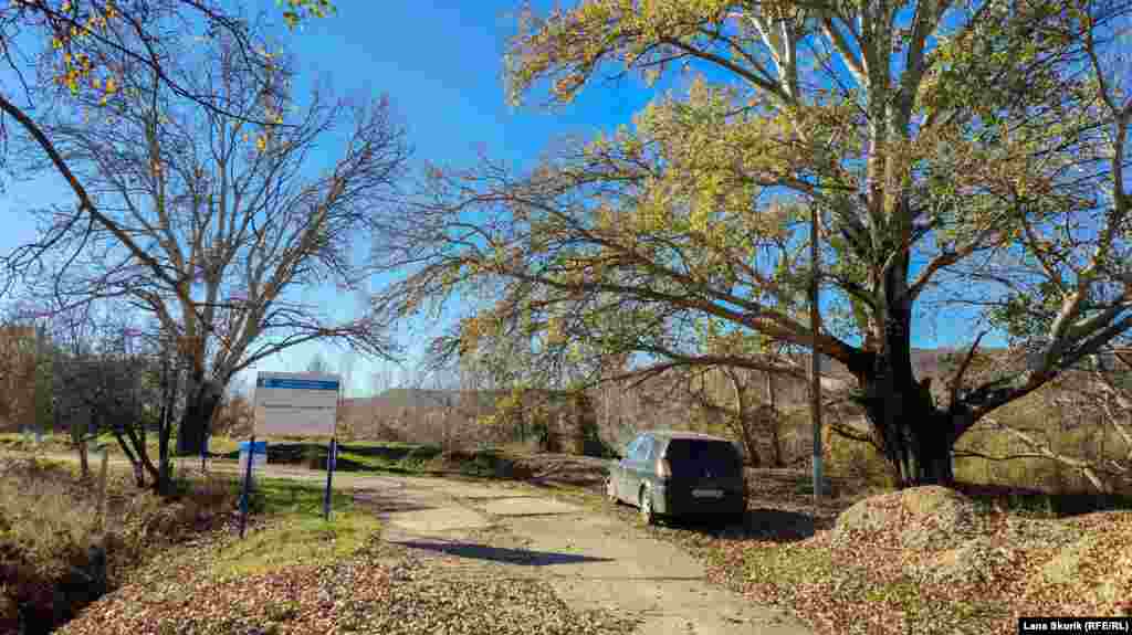 У станции «Крыммелиоводхоза»