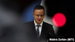 Петер Сійярто: «Очевидно, що багато хто нападе на мене через цей візит, але наша позиція зрозуміла: канали зв’язку треба тримати відкритими»