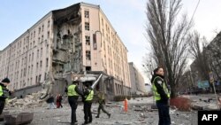 Наслідки влучання російської ракети в готель Alfavito в Києві, 31 грудня 2022 року