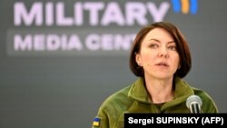 За словами Ганни Маляр, противник це робить з метою сковування українських військ та недопущення їх перекидання у райони активних бойових дій