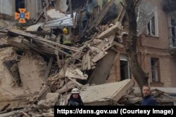 Кривий Ріг. Влучення російської ракети у житловий будинок. 16 грудня 2022 року