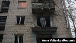 Пошкоджений унаслідок обстрілів житловий будинок у Херсоні. 27 листопада 2022 року