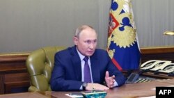 د روسیې ولسمشر ولادیمیر پوتین