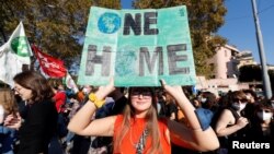 Протестувальники на акції під час саміту G20 в Римі, Італія, 31 жовтня