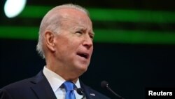 Про те, коли чи в якому форматі можуть відбутися розмови з Зеленським і Путіним, Байден не уточнив