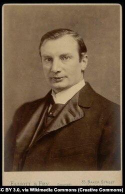 Володимир Хавкін (1860–1930) – український, французький та індійський бактеріолог єврейського походження. Творець перших вакцин проти чуми та холери