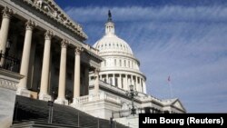 Після ухвалення Палатою представників закон передадуть на підпис президенту Джо Байдену.