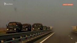 В Крыму на трассе «Таврида» замечена большая колонна российской военной техники (видео) В Крыму на трассе «Таврида» замечена большая колонна российской военной техники (видео)