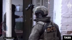 Зокрема, за даними штабу, до населених пунктів Піщанівка та Пойма на Херсонщині прибули представники ФСБ. Фото ілюстративне