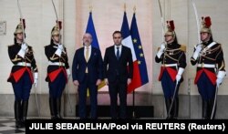 Міністр оборони України Олексій Резніков і міністр оборони Франції Себастьян Лекорню (праворуч). Париж, 31 січня 2023 року