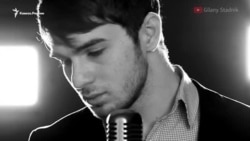 "Уважаемый Рамзан, помоги найти сына". Мать пропавшего певца Бакаева обратилась к Кадырову "Уважаемый Рамзан, помоги найти сына". Мать пропавшего певца Бакаева обратилась к Кадырову