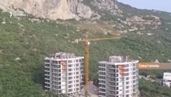 Як в Криму в росіян землю забирають (відео) Як в Криму в росіян землю забирають (відео)