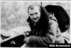 Так Володимир Цемах виглядав під час проходження військової служби ще в СРСР. Фото з VK-сторінки дочки