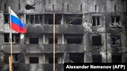 Більшість обвинувачених ніколи раніше не брали участь у протестах і не мали жодного стосунку до політичної, правозахисної чи журналістської діяльності