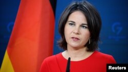 «Ми досягнули того, що Україна стане членом ЄС. Пару років тому лунали голоси, що Україна не увійде в ЄС», зазначила Анналена Бербок