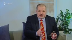 Рефат Чубаров о первой любви, фейсбуке и «черном списке» журналистов (видео) Рефат Чубаров о первой любви, фейсбуке и «черном списке» журналистов (видео)