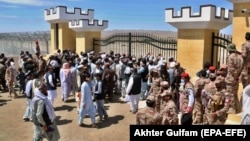 Pakistan opened the Badini Trade Gateway at the border crossing in Qila Saifullah, Balochistan Province, in September 2020.