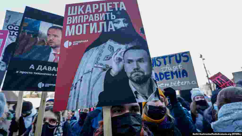 Після завершення зустрічі з прем'єр-міністром Денисом Шмигалем організатори акції заявили, що страйк триватиме