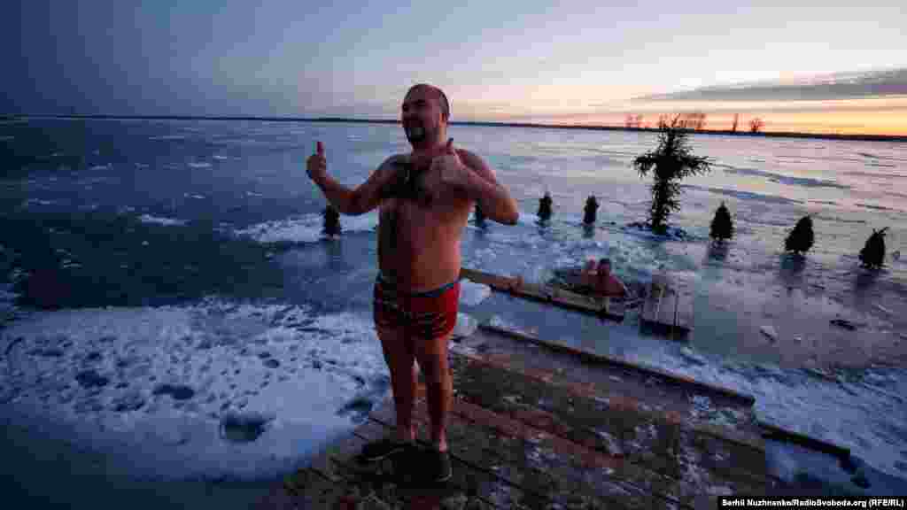 У церкві нагадали, що купання в ополонці не змиває гріхи, тому що гріх – не зовнішня проблема, а «внутрішня хвороба душі» і для її лікування слід покаятися та змінитись із Божою допомогою та Таїнствами церкви