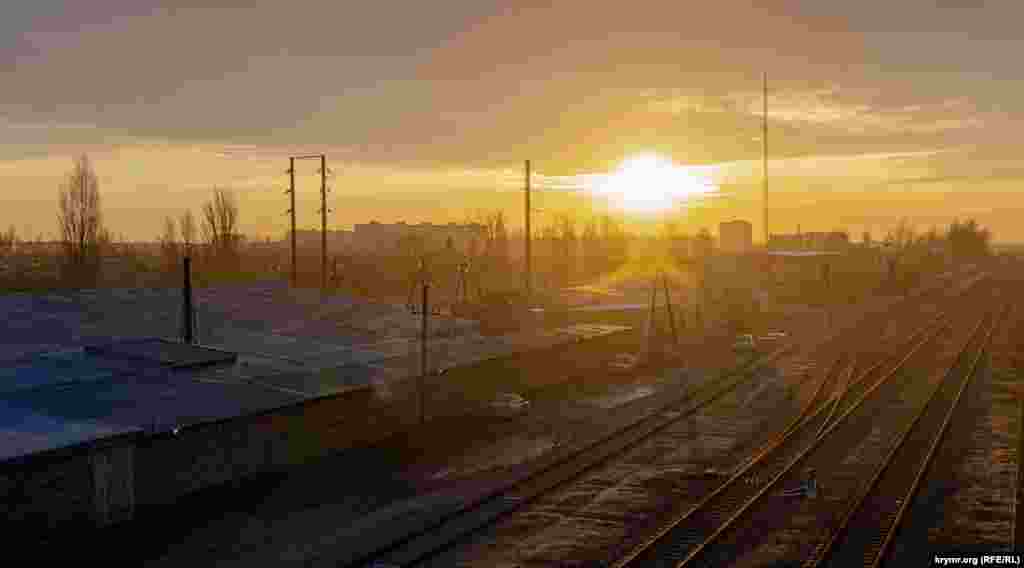 «Железка» ведет на Джанкой