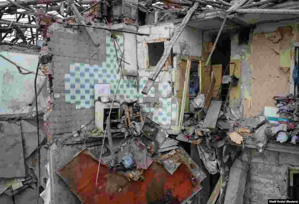 Результат російського удару ракетою «Іскандер» по житловому будинку Краматорська вночі на 2 лютого 2023 року 