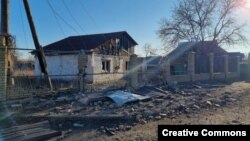 Наслідки попередніх обстрілів Очеретиного